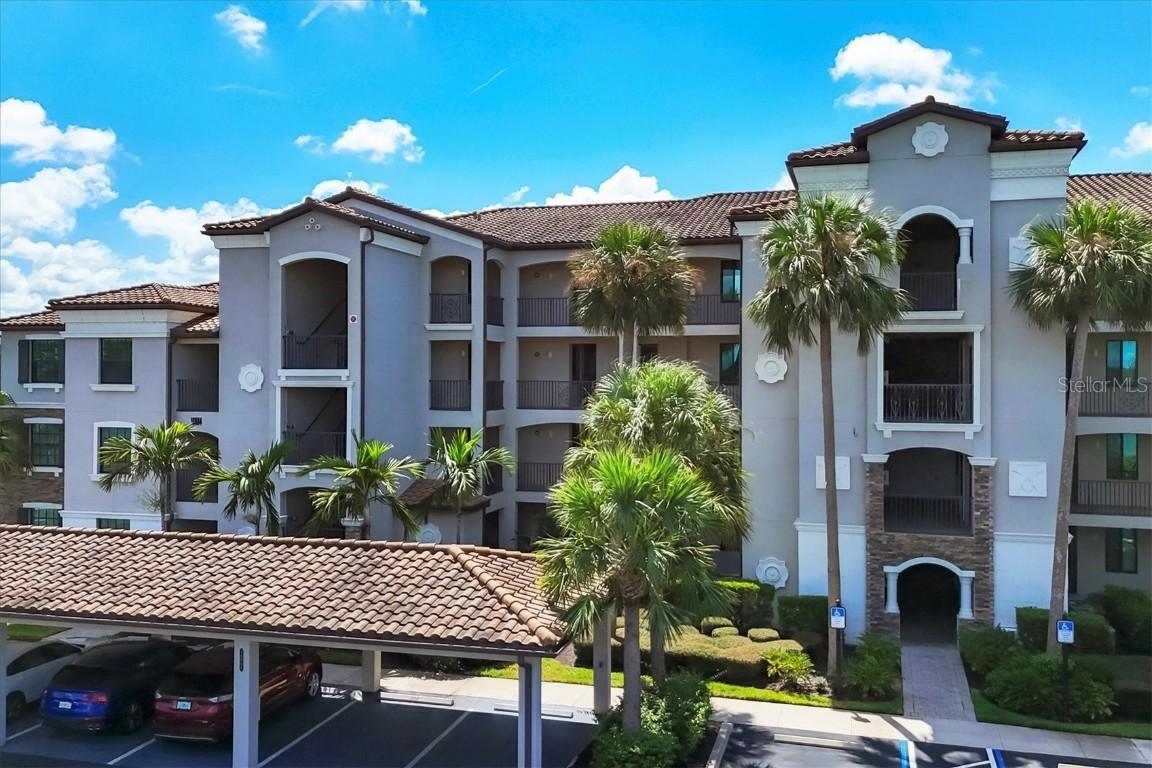 16904 Vardon Ter. #401, Bradenton, FL 34211