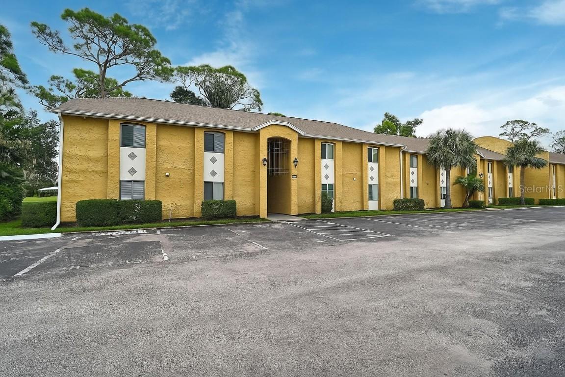 1737 Parakeet Way #611, Sarasota, FL 34232