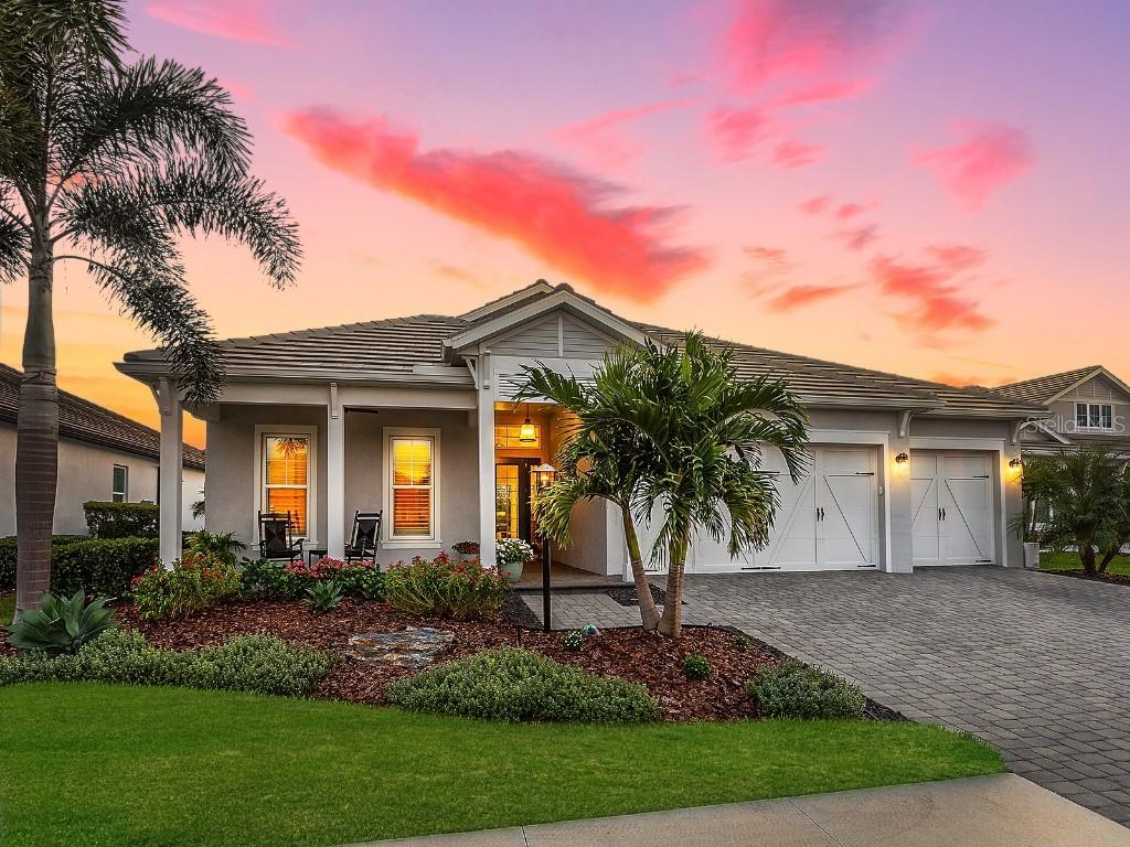 8273 Grande Shores Dr., Sarasota, FL 34240