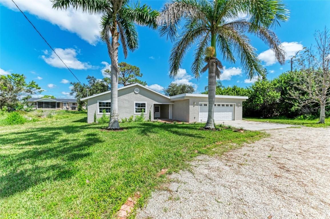 8164 Robert St., Englewood, FL 34224