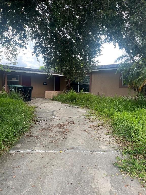 927 Sonata Ln., Orlando, FL 32825