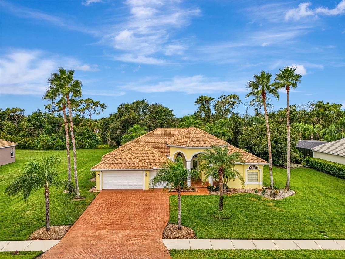 14711 2nd Avenue Cir., Bradenton, FL 34212