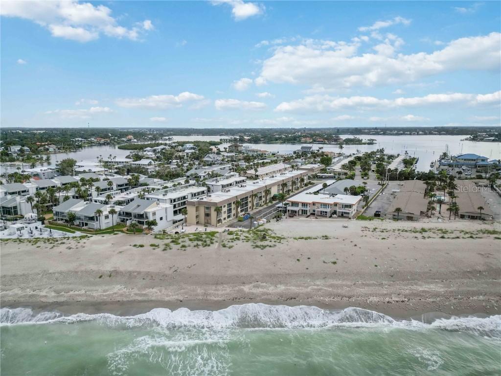 1400 Tarpon Center Dr. #204, Venice, FL 34285