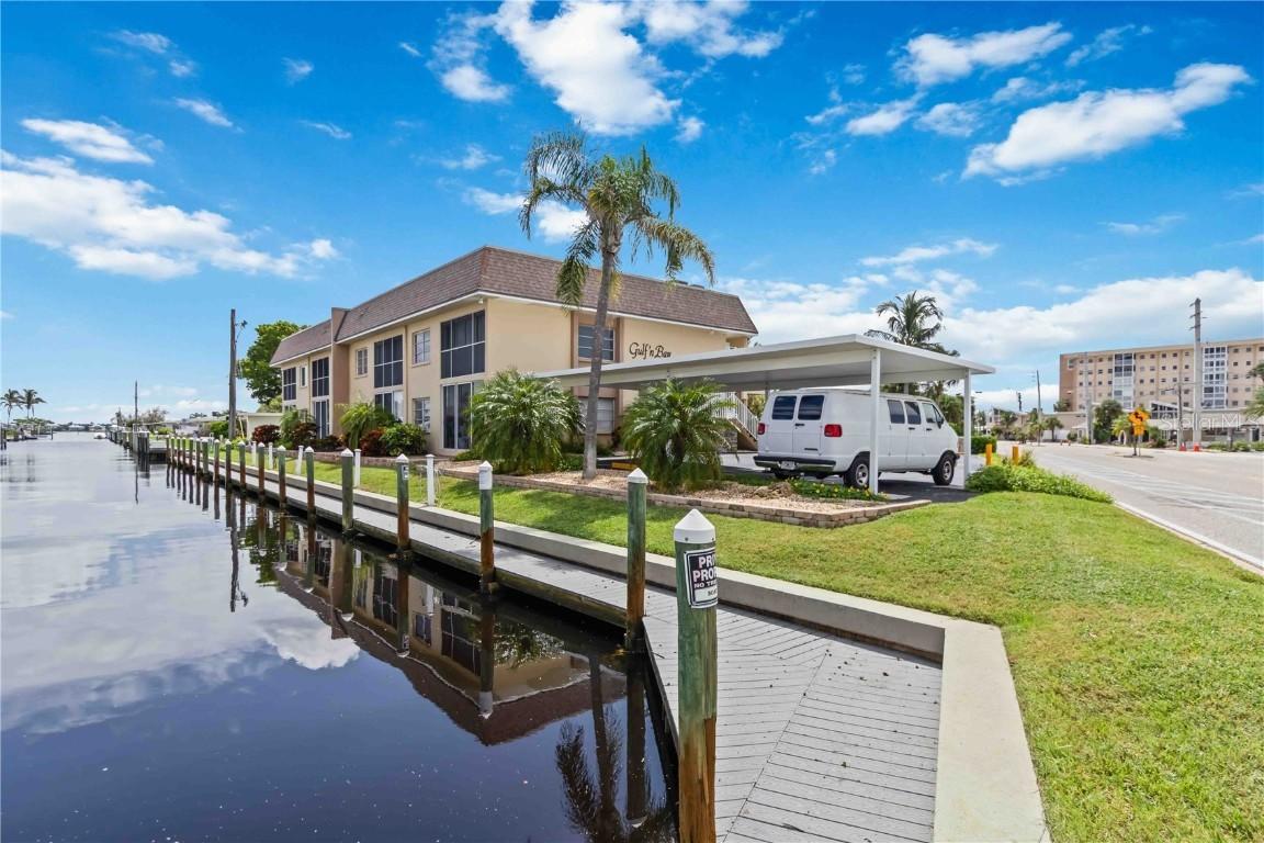 1400 Tarpon Center Dr. #204, Venice, FL 34285