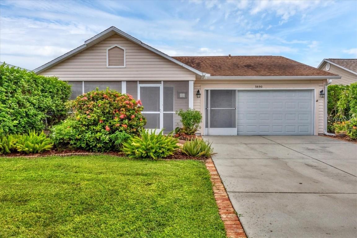 3890 40th Ave., Bradenton, FL 34205