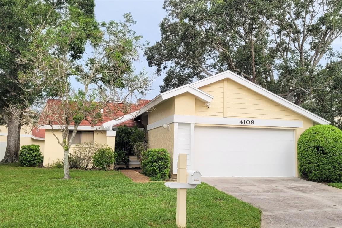 4108 Carriage Way #6, Sarasota, FL 34241
