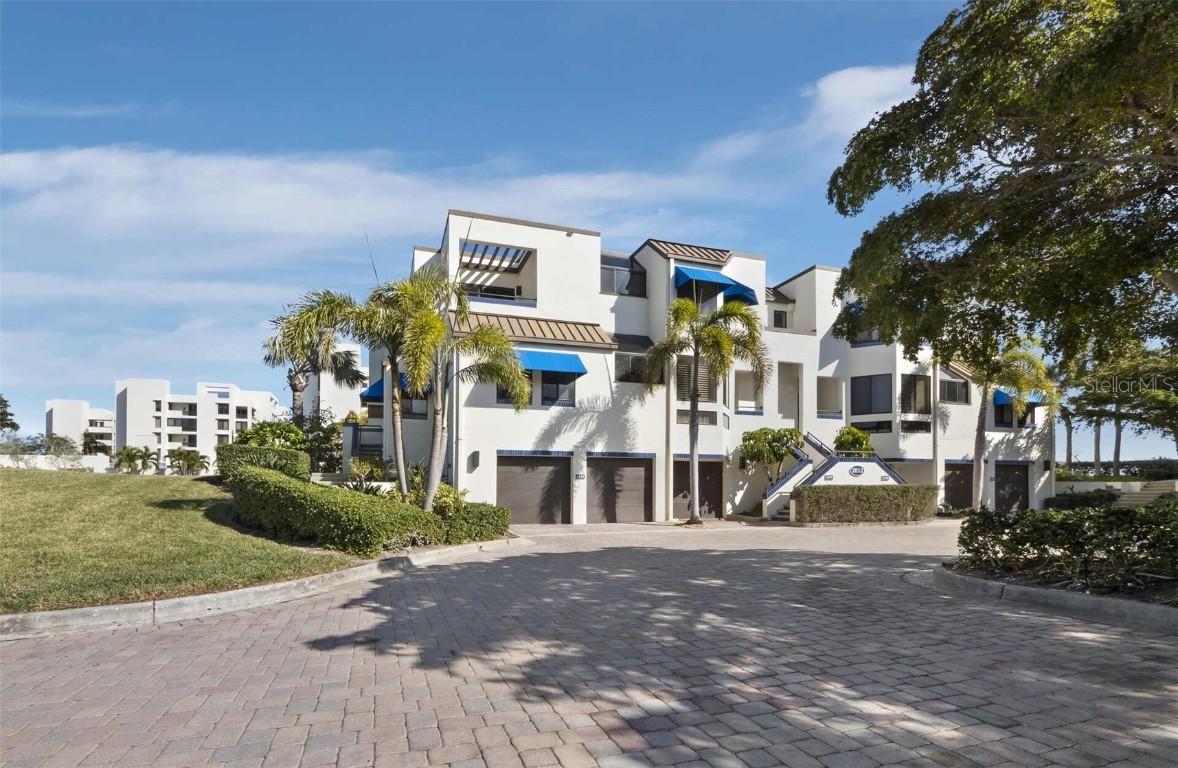 2012 Harbourside Dr. #2104, Longboat Key, FL 34228