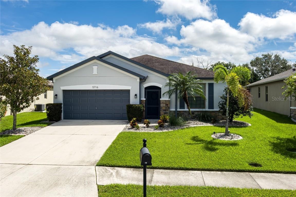 5716 110th Ave., Parrish, FL 34219