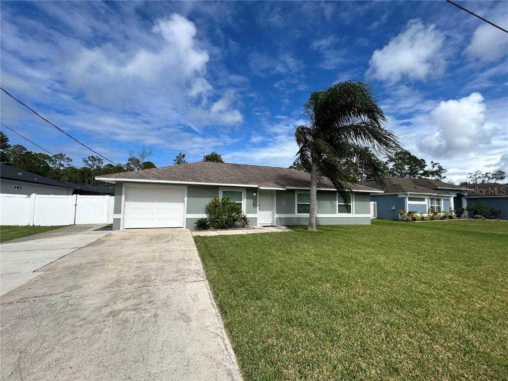 6 Zammer Ct., Palm Coast, FL 32164