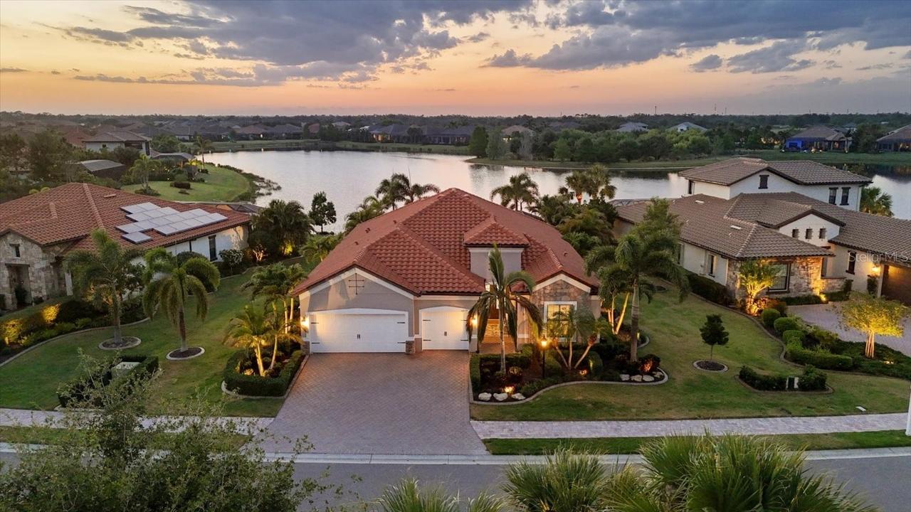 16309 Castle Park Ter., Lakewood Ranch, FL 34202