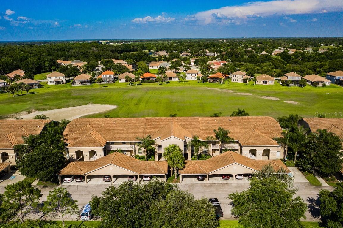 811 Fairwaycove Ln. #107, Bradenton, FL 34212