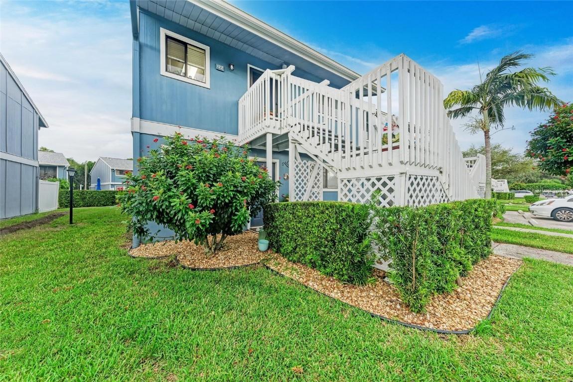 6033 34th St. #122, Bradenton, FL 34210