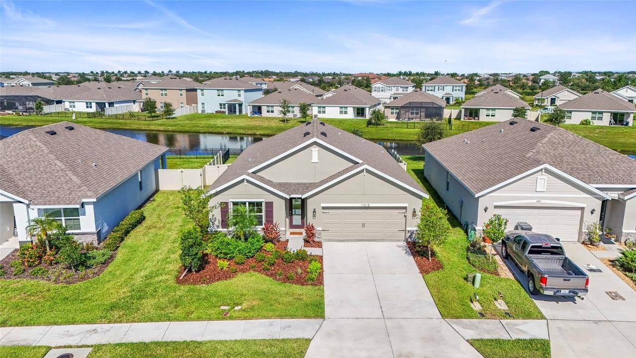 17415 Harvest Moon Way, Bradenton, FL 34211