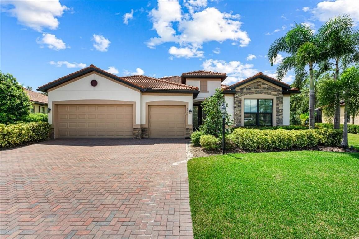 9730 Carnoustie Pl., Bradenton, FL 34211