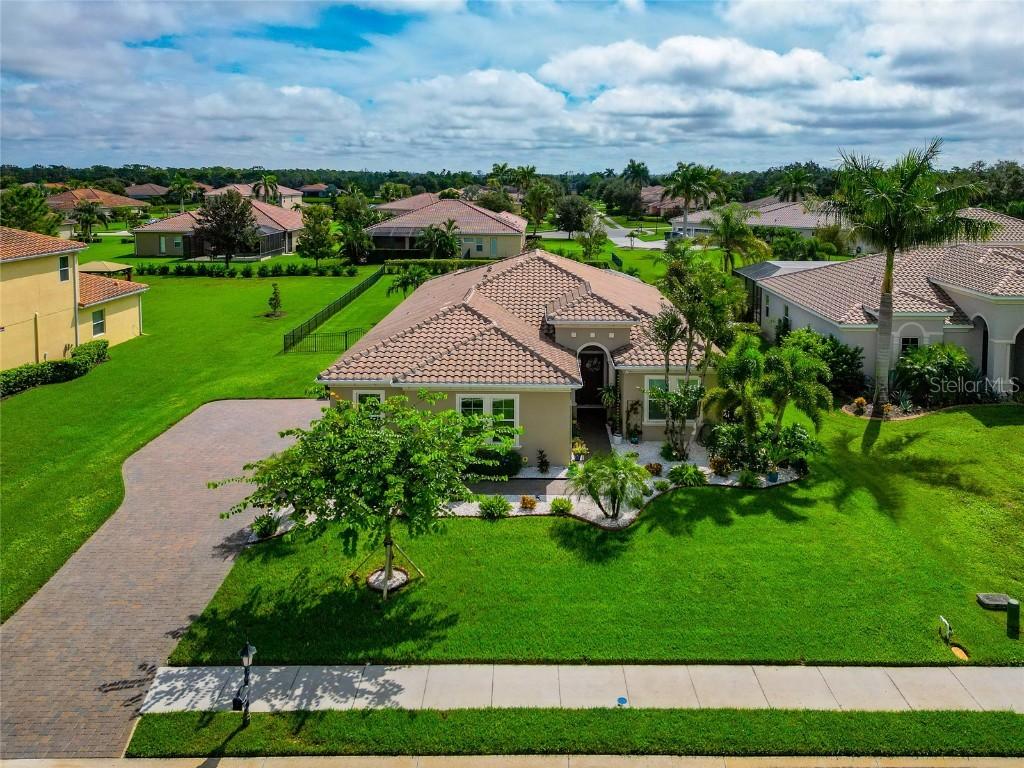 309 167th Blvd., Bradenton, FL 34212