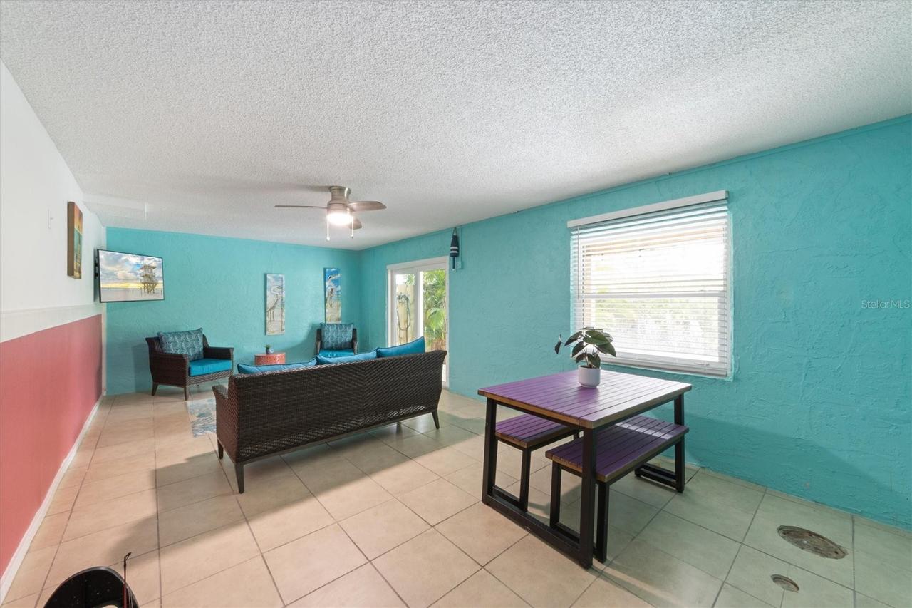 6808 Palm Dr. #B, Holmes Beach, FL 34217