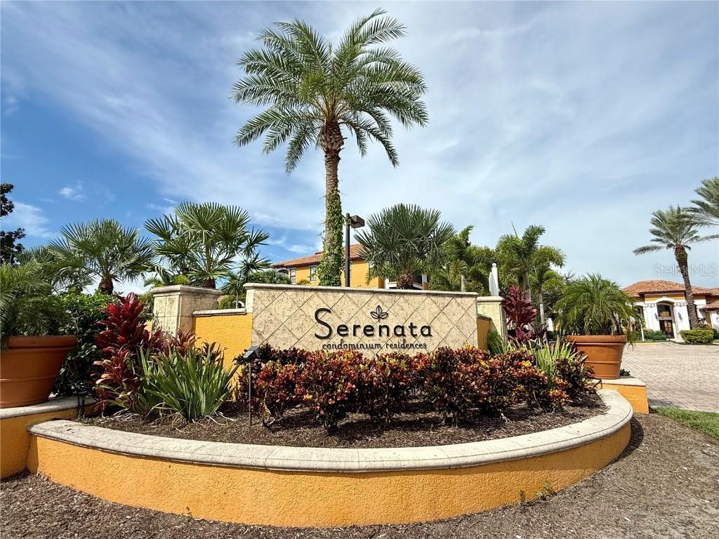 8351 38th Street Cir. #105, Sarasota, FL 34243