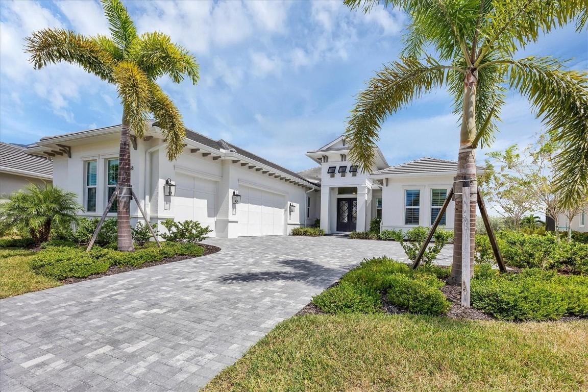 8368 Sea Glass Ct., Sarasota, FL 34240
