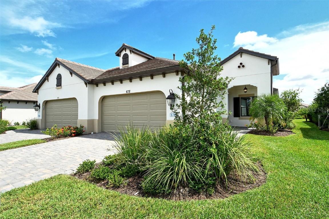 678 Allora Ave., Nokomis, FL 34275