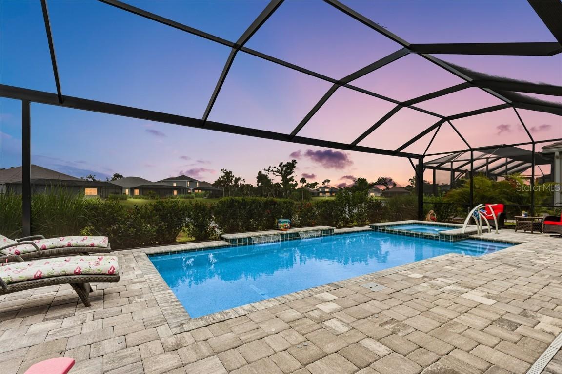 21244 Holmes Cir., Venice, FL 34293