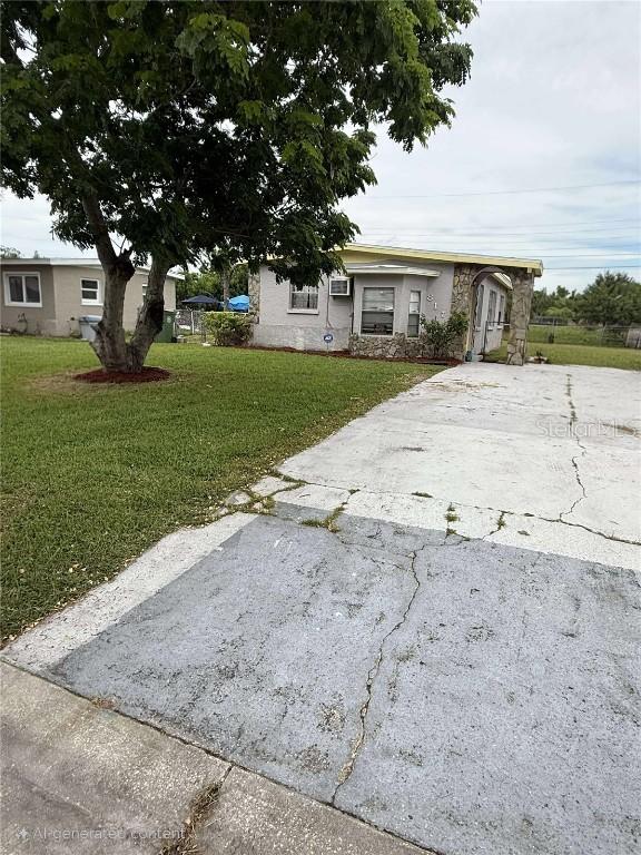 817 29th St., Bradenton, FL 34208