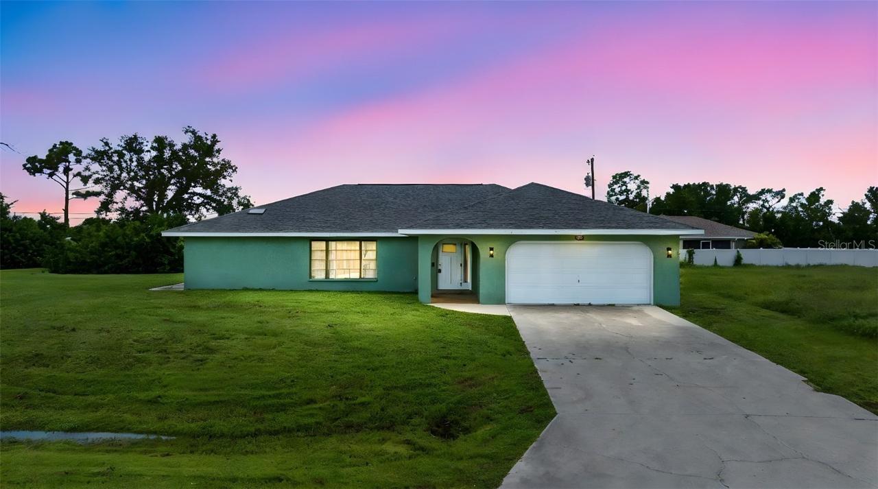 7211 Peacock Ln., Englewood, FL 34224