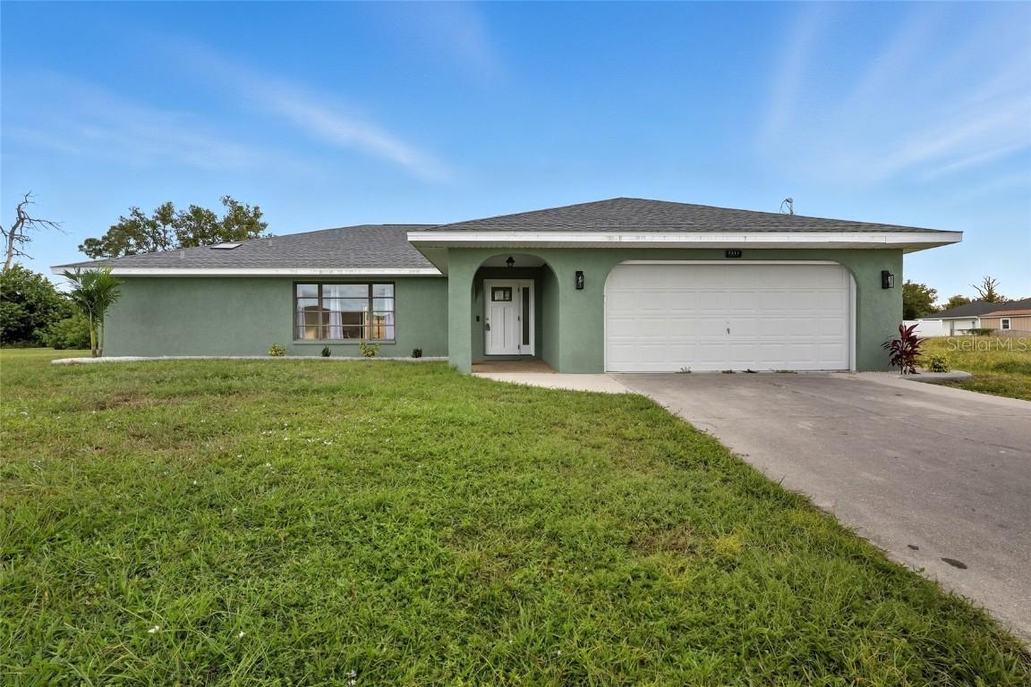 7211 Peacock Ln., Englewood, FL 34224