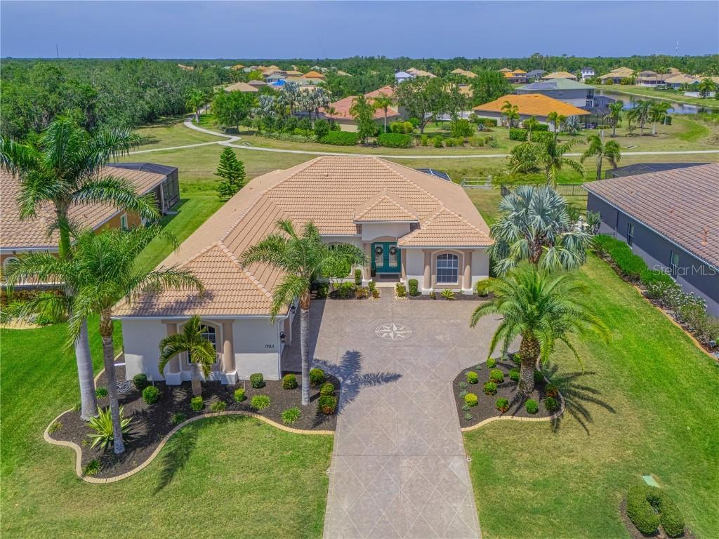 12811 Penguin Dr., Bradenton, FL 34212