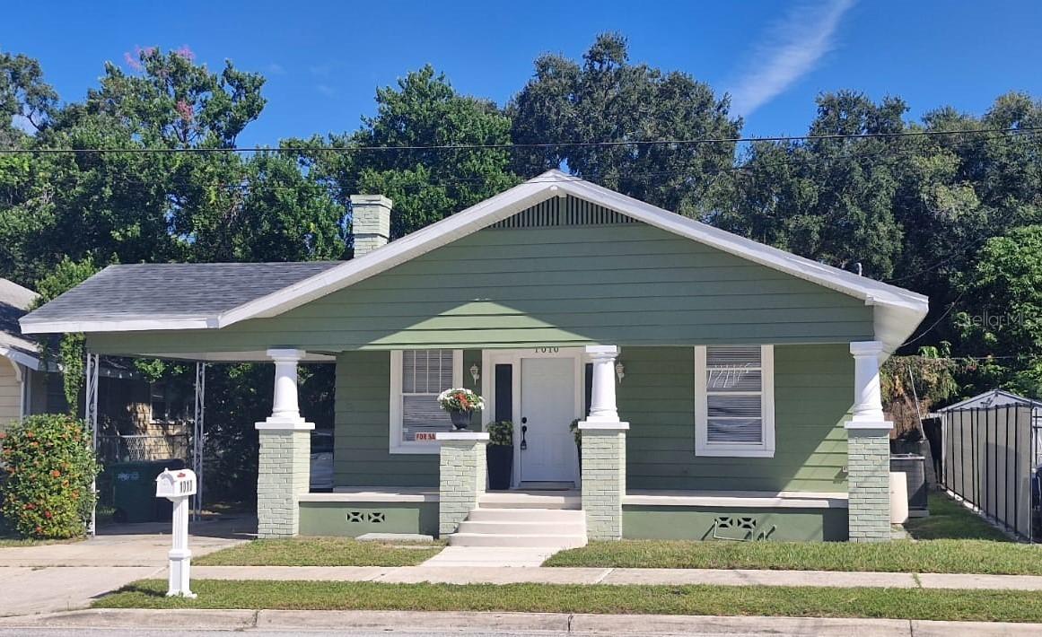1010 E Lake Ave., Tampa, FL 33605