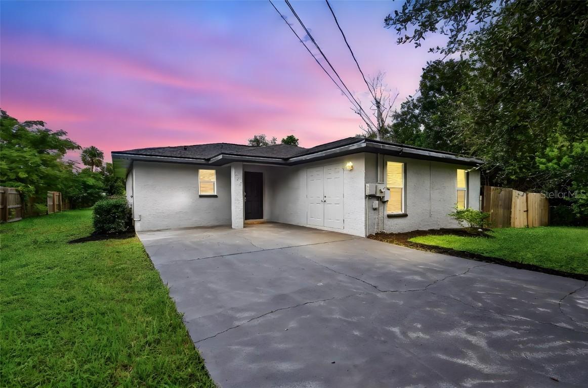 1243 31st Ave., Bradenton, FL 34208