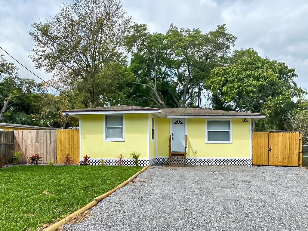 4303 Chestnut Ave., Sarasota, FL 34234