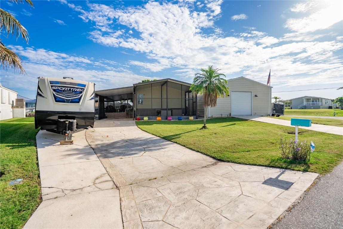 700 Longbeach Ct., Punta Gorda, FL 33950