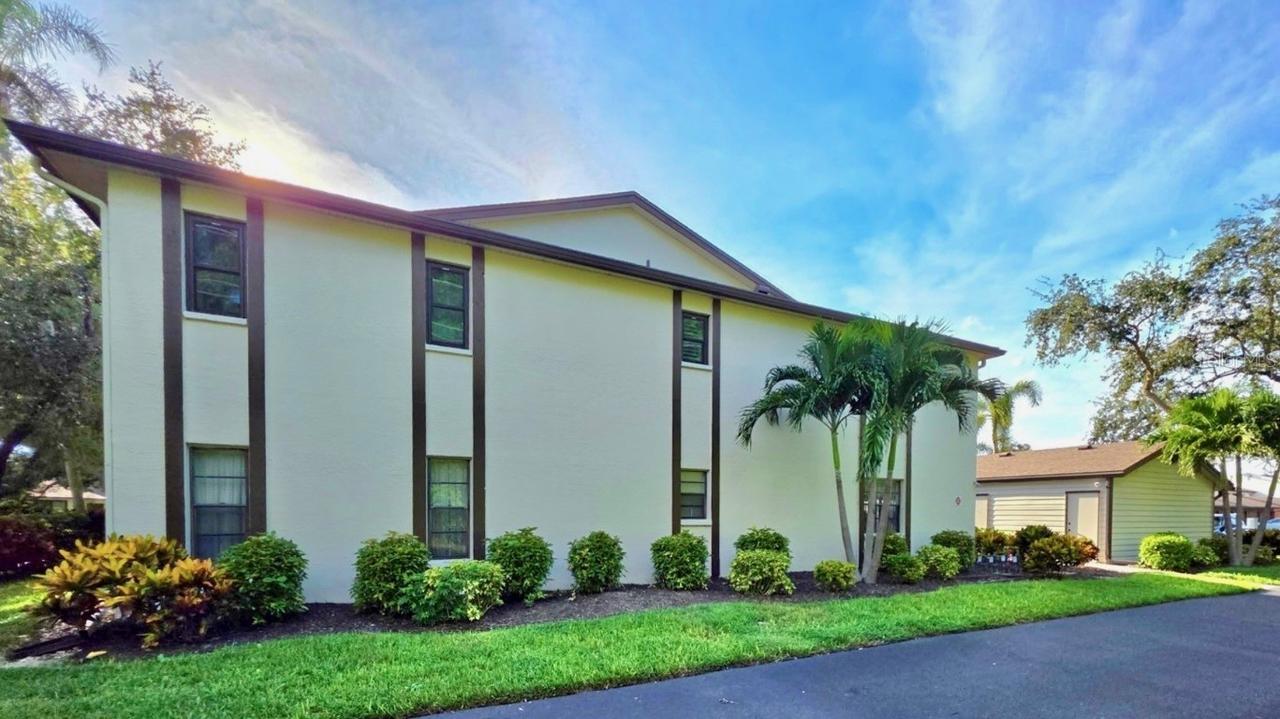 7113 28th Ave., Bradenton, FL 34209