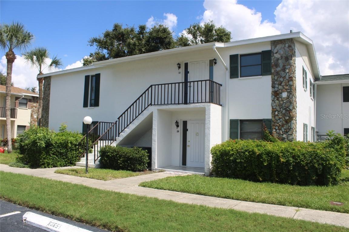 5400 34th St. #D2, Bradenton, FL 34210