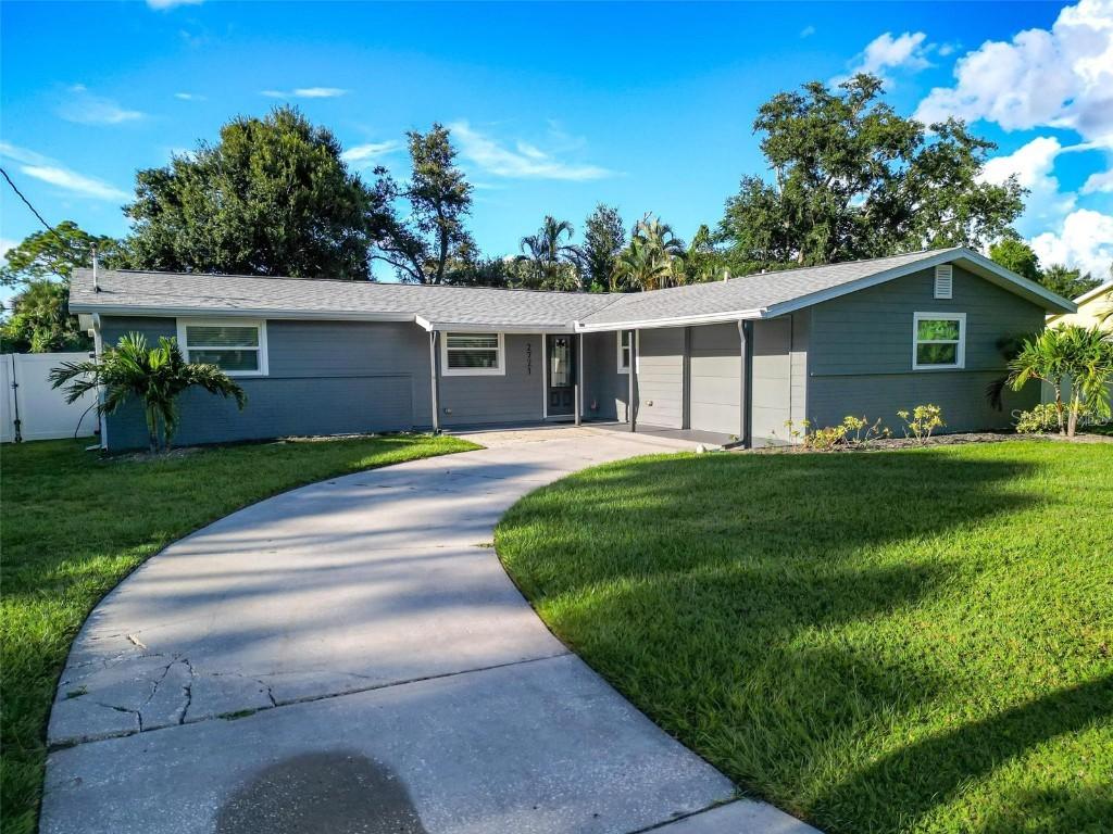 2721 Wilkinson Rd., Sarasota, FL 34231