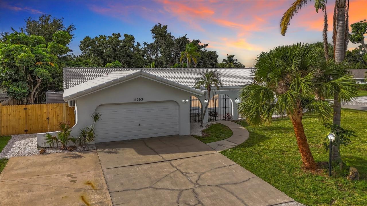 6203 11th Ave., Bradenton, FL 34209