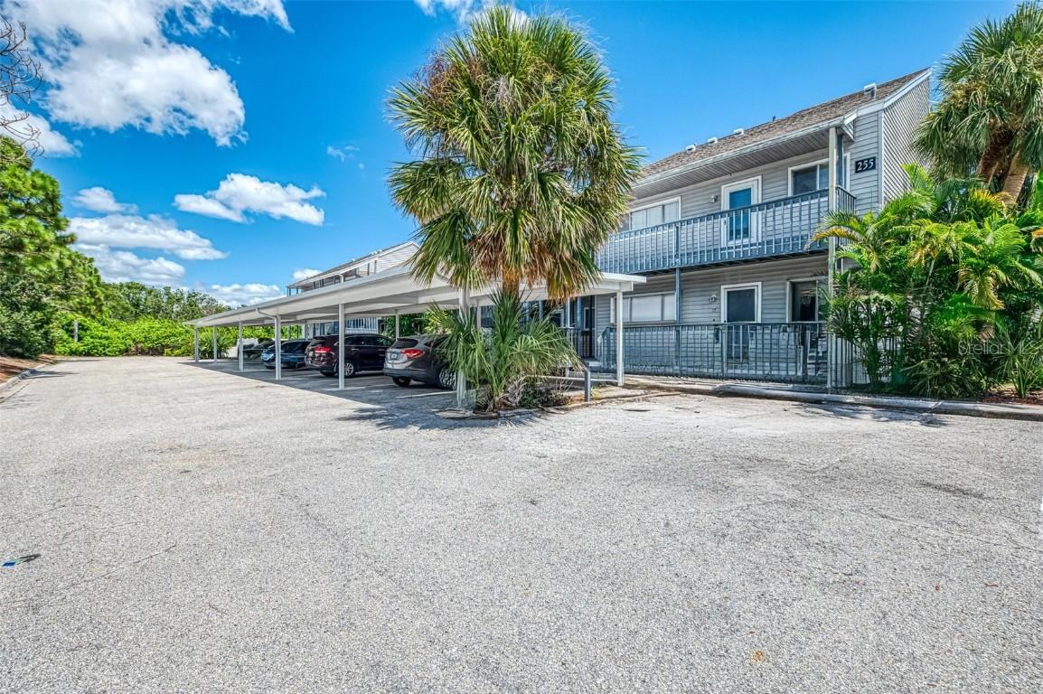 255 Fenwick Dr. #18, Venice, FL 34285