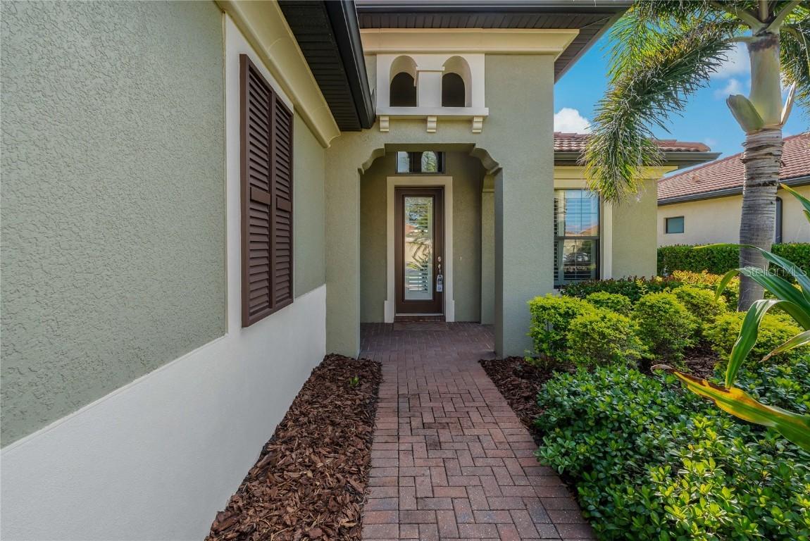 10419 Medjool Dr., Venice, FL 34293