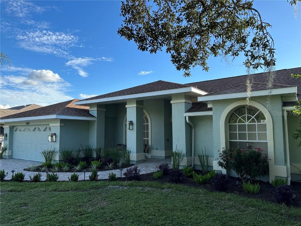 5402 60th St., Bradenton, FL 34203