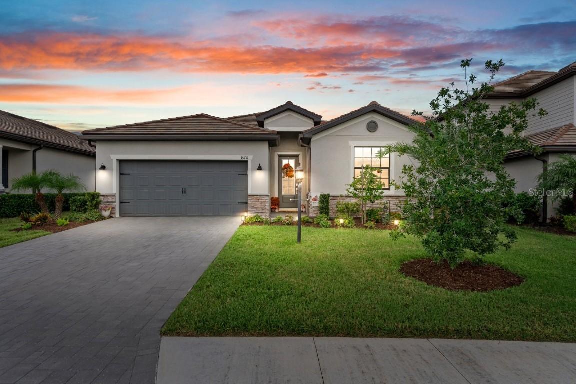 15711 Barefoot Beach Dr., Bradenton, FL 34211
