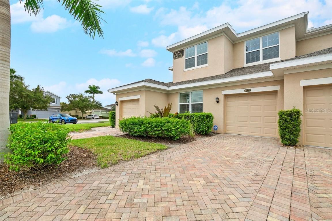 8423 Karpeal Dr. #1, Sarasota, FL 34238