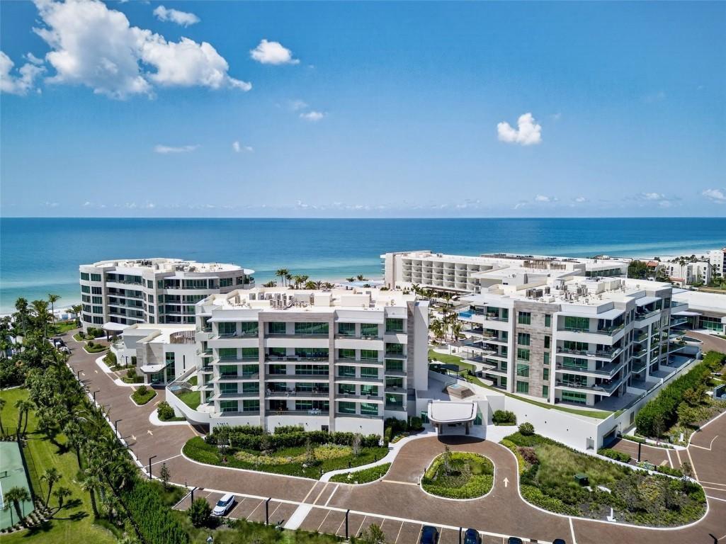 1591 Gulf Of Mexico Dr. #216, Longboat Key, FL 34228