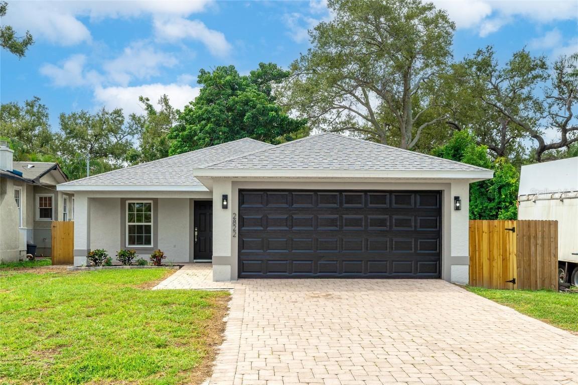 2822 Edgewood Ln., Sarasota, FL 34231