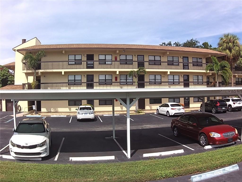 305 30th Ave. #A308, Bradenton, FL 34205