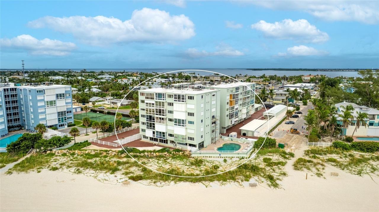 5200 Gulf Dr. #208, Holmes Beach, FL 34217