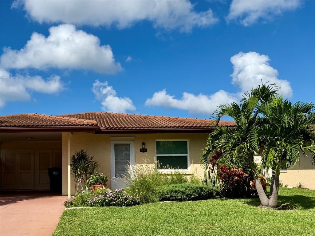 6424 Auburn Ave., Bradenton, FL 34207