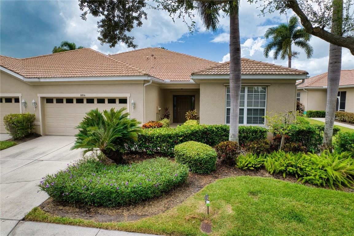 8014 Victoria Falls Cir., Sarasota, FL 34243