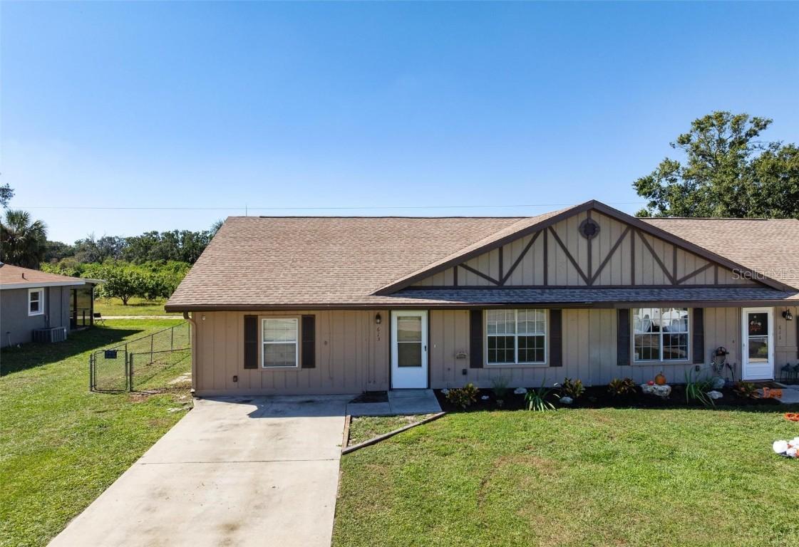 613 45th St., Palmetto, FL 34221