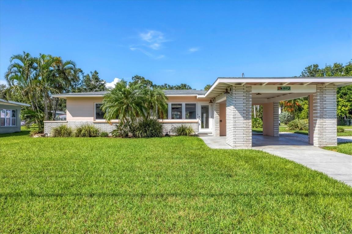1814 7th St., Palmetto, FL 34221