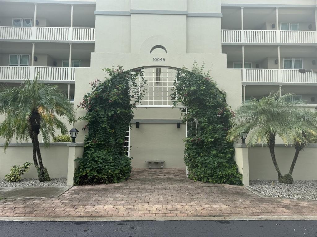 10045 Links Ln. #406, Rotonda West, FL 33947